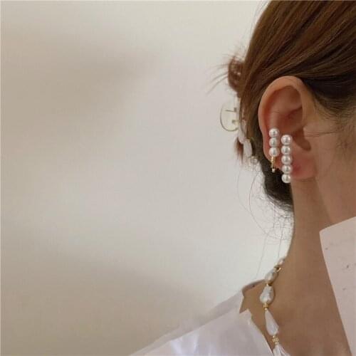 Retro Cute Geometric Simulated Pearl Earrings for Women Ladies Gold Color Metal Long Statement Dangle Earrings Wedding Jewelry
