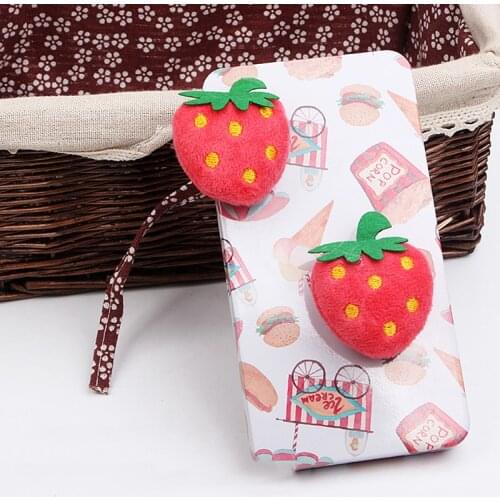 Strawberry Shape Manual Needle Insert Tools Cross Pin Cushion Holder Sewing Craft With Magnet DIY Accessories