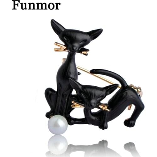 Double Black Cat Brooches For Women Gold-Color Imitation Pearl Pins Brooch Pendant for Women Dress Accessories Animal Feminino