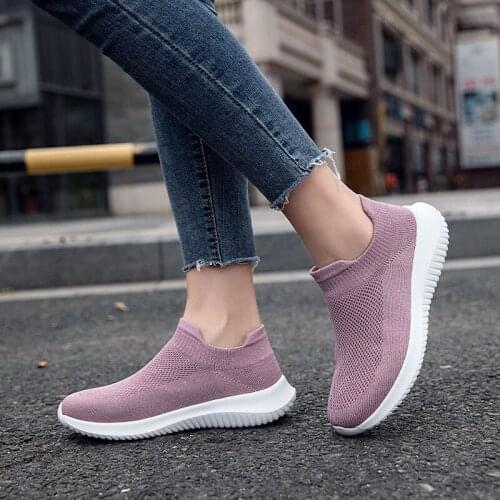 Women Shoes2021 Summer New Sports Shoes Fashion Soft Bottom Breathable Casual Shoes Flying Woven Womens Casual Sports Shoes