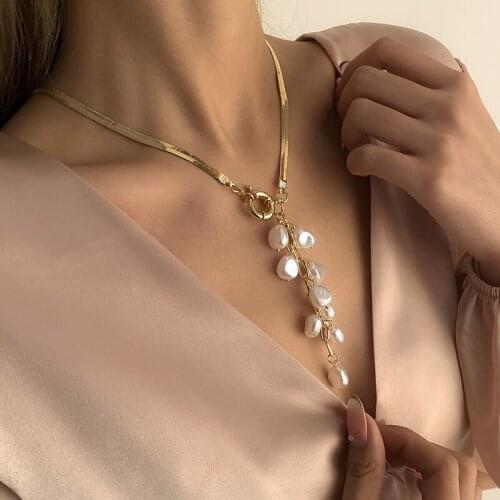Retro Irregular Pearl Pendant Necklace Womens Fashion Korean Trend Cute Snake Chain Tassel Necklace Jewelry Gift 2021 New