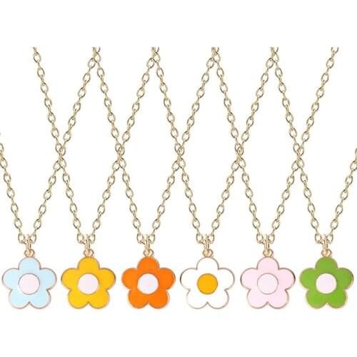 2020 Newest Cute Girl Necklace Plant Flower Pendant Red And White Multicolor Optional Fashion Simple Girl Jewelry Gift Hot Sale