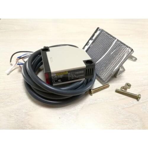 E3JK-R4M1-2 meters AC/DC Omron Photoelectric Switch Sensor New High-Quality sensor