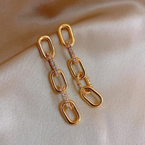 Micro Inlaid Diamond Metal Chain Cold Wind Earrings 2021 New Fashion Temperament Personality Fashion Ear Accessories