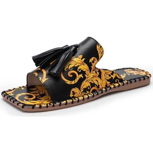 New Womens Sandals 2021 Fashion Tassels Summer Brand Beach Slides Retro Print Flower Ladies Flat Slipper Outdoor Sandals PW142
