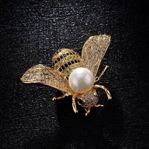Vintage Gold Bug Insect Bee Brooch Pins for Women Men Bumble Bee Crystal Broach Pin Insect Jewellery Gift Embellishment Brooches