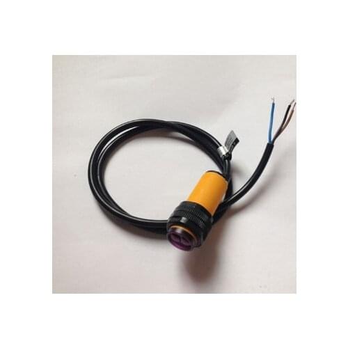 3PCS E18-D80NK Infrared Obstacle Avoidance Photoelectric Sensor Proximity Switch 3-80cm Detection Range Adjustable