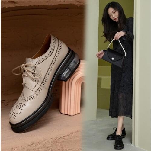 HOT sale Women Pumps natural leather 22-4.5cm Ladies Shoes Spring and Autumn Cowhide retro classic Carved brogues women shoes