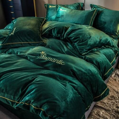 Europea Style Milk Velvet With Embroidery Text Bedding 4pc Set 220*240 200*230 Duvet Cover Sheet Pillowcase For Winter 2020