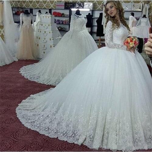 2020 A Line Lace Wedding Dresses Sheer Neck Long Sleeves Sexy Hi Lo Tull Appliques Wedding Bridal Gown