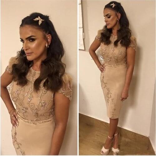 Modern Short Sleeves Cocktail Dresses With Beading Jewel Neck Crystals Short Party Formal Gown New Arrival Prom Dress