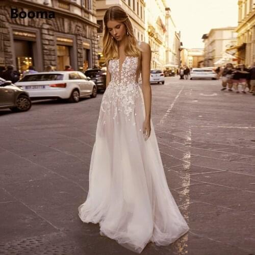 Booma Plunging V-Neck Beach Wedding Dresses Sleeveless Floral Appliques Boho Bride Dresses Backless Illusion A-Line Bridal Gowns