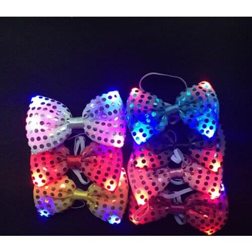24pcs 2018 New Man Woman Flashing Light Up Bow Tie Necktie LED Party Lights Sequins Bow tie Glow Props party supplies New Year