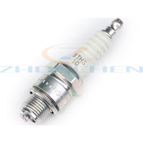 B7HS has a high melting point suitable for Yamaha outboard engine spark plug 2 stroke 15HP outboard engine