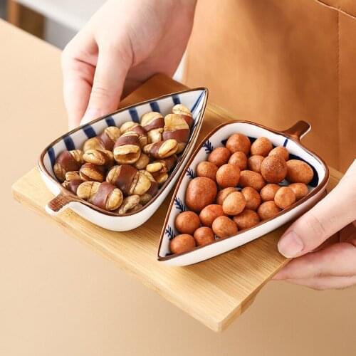 Fruit tray, leaves, dried fruit tray, creative modern home fruit tray, living room, coffee table, snack tray, grid snack tray, w