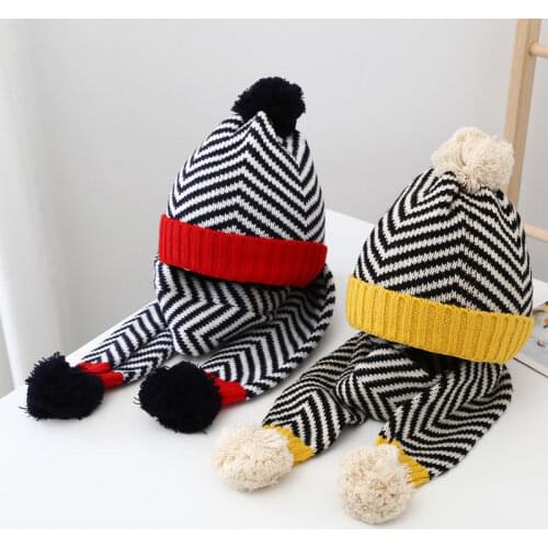 Childrens hat scarf set autumn and winter warm striped woolen cap boys and girls knitted hat two-piece set childrens hat