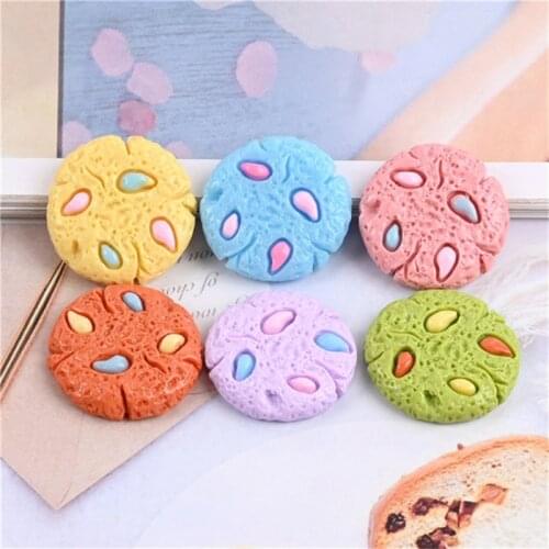Julie Wang 10PCS Resin Tiny Melon Seed Biscuit Charms Random Color Artificial Food Jewelry Making Accessory Home Decor 15mm