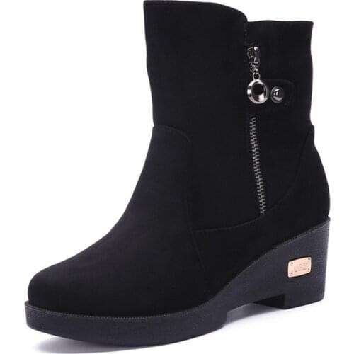 New Winter Strong Thick Bottom Leather Short Plush Fur Lined Women Short Ankle Winter Snow Boots Super Warm Warm Platform Shoes