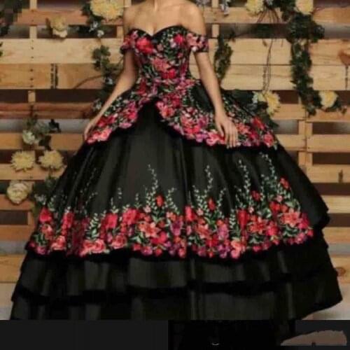 Romantic Off Shoulder Quinceanera Dresses Flower Applique Sweetheart Embroidery vestido 15 anos Formal Sweet 16 Prom Party Gowns