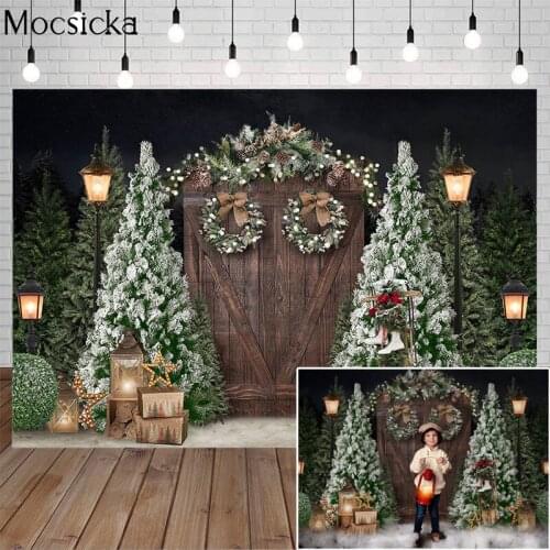 Mocsicka Christmas Photography Background Christmas Tree Gift Wooden Door Backdrop Child Portrait Photo Decoration Props Studio