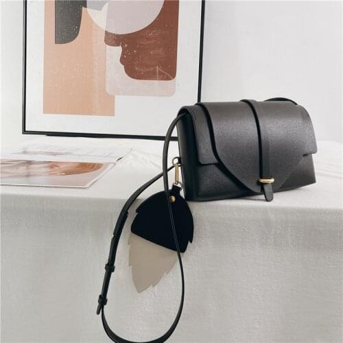 2021New Fashion Female Shoulder Bags Genuine Leather Large Leaf Decoration Crossbody Bags For Women Leisure Brand Messenger Bags