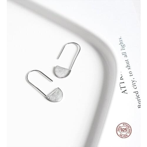 LKO 925 Sterling Silver Wire Drawing Paper Clip Hook Earrings for Women Temperament Personality Simplicity Jewelry Accessories