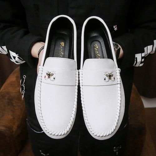 Casual Men Leather Shoes 2021 Fashion New Spring Summer Brand Leather Drive Mens Casual Shoes Man Moccasins Comfy Slip-On