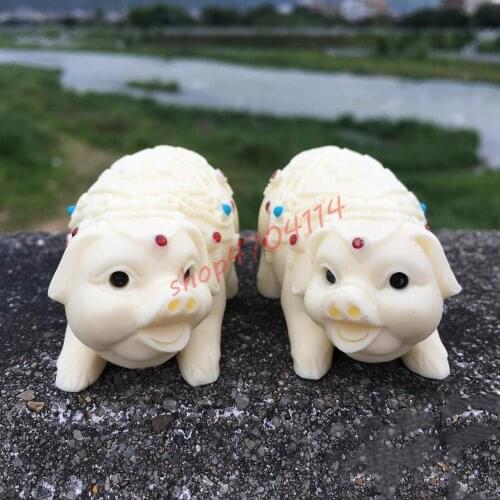Natural Ivory fruit, hand carved, 12 Chinese zodiac blessing pig ornaments, exquisite handicraft ornaments