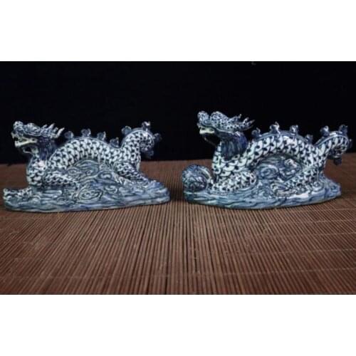 China Blue and white ceramic dragon crafts statue A pair