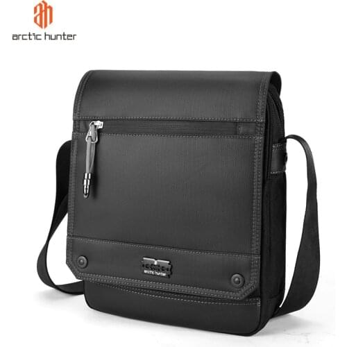 ARCTIC HUNTER 2020 New Men Shoulder Bags Waterproof Business Casual Crossbody Bag Pack Short Trip Male Black Single Bags Boslos