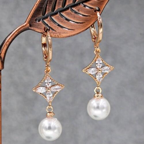 Dangle Drop Earrings Imitation Pearl Luxury Drop pearl Earrings Women 's earrings Trendy Fashion Gold Earrings white Zircon