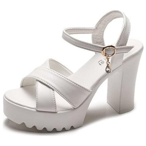 Sandals female 2018 summer new Korean version of high-heeled sandals a word buckle fashion wild thick with women sandals