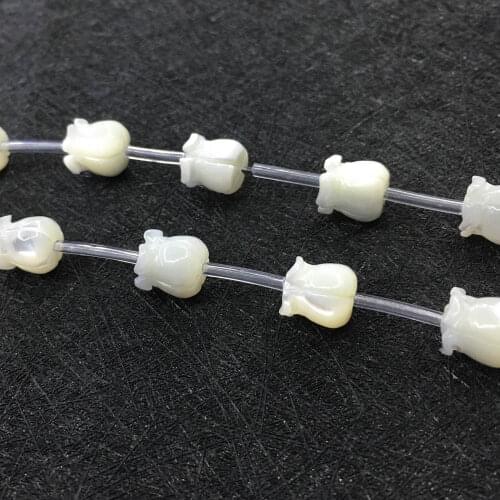 10 pieces/lot ) New Mother of Pearl White MOP Shell Beads Carved Flower Drilled focal Beads Charms