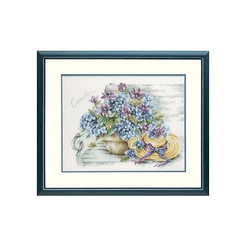 Fishxx Cross Stitch B156flowers[Purple flower bottle]Flower is elegant restaurant,accurate pattern,11CT,Need to embroidery