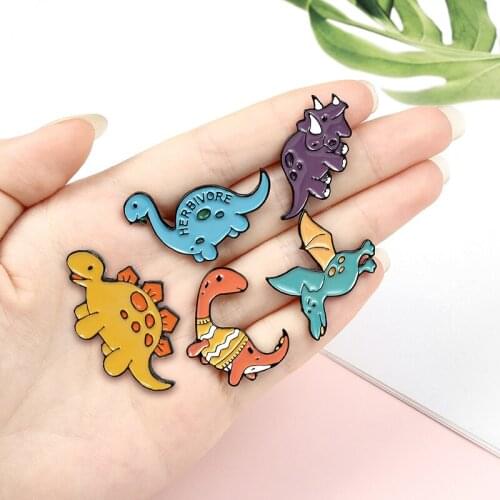 Cartoon Dinosaur Brooch Colorful Pterosaur Tyrannosaurus tanystropheus Button Pins Backpack Badge Animal Jewelry Gift for Kids