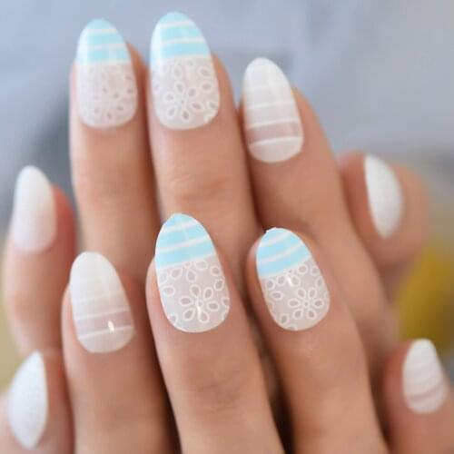 Medium Flower White Fake Nails Almond Blue Designed Pre-glue Wearable Salon Fingernails Artificial Nail Art Tips