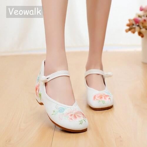 Veowalk Chinese Embroidery Women Canvas Ballet Flats Ladies Casual Hanfu Sneakers Comfort Denim Dance Shoes for Elders Mother