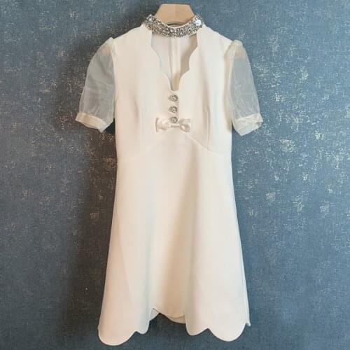 2021 New Womens White Dress, Heavy Industry Diamond-Studded Fashion Bubble Short-Sleeved V-Neck Lace Short-Sleeved Dress