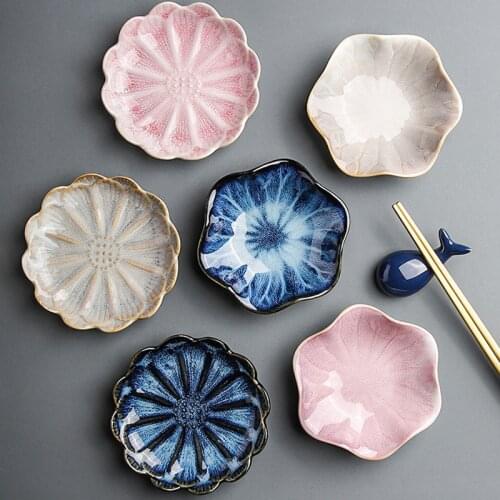 Novelty Japanese Ice Crack Flower Shape Ceramic Snack Dishes Plate Under Glaze Porcelain Dinner Spicy Sauce Dish Sushi Cake Tray
