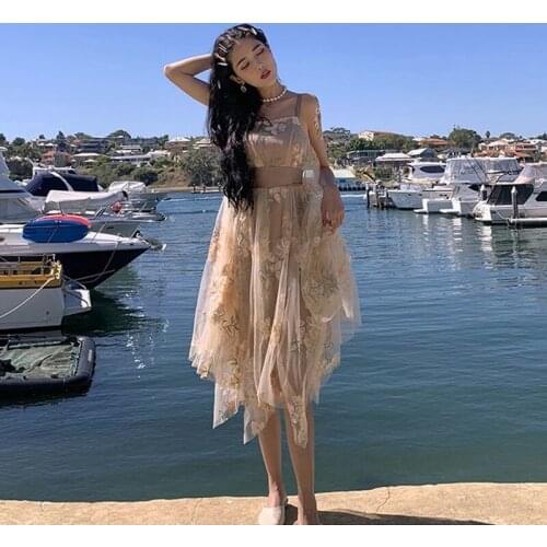 2021 Summer Chic Boho Spaghetti Strap Embroidery Women Tutu Dresses Chiffon Sleeveless Ladies Floral Dress Ladies Robe Vestidos