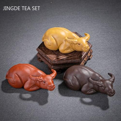 Creativity Purple Clay Tea Pet Chinese Lucky Cattle Figurine Ornament Home Tea Table Decoration Accessories Handmade Crafts