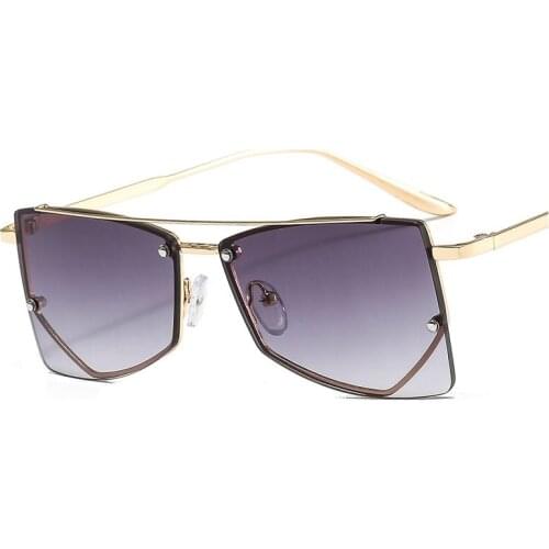 Veshion Luxury Metal Frame Sunglasses Rivet Personality Men Women Fashion Shades UV400 Vintage Glasses