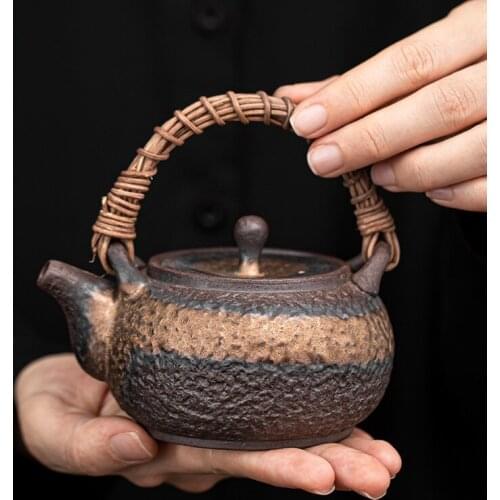 Japanese Gilding Iron Glaze Rattan Loop-Handled Teapot Vintage Small Ceramic Kung Fu Tea Ceremony Teapot Single Tea Kettle
