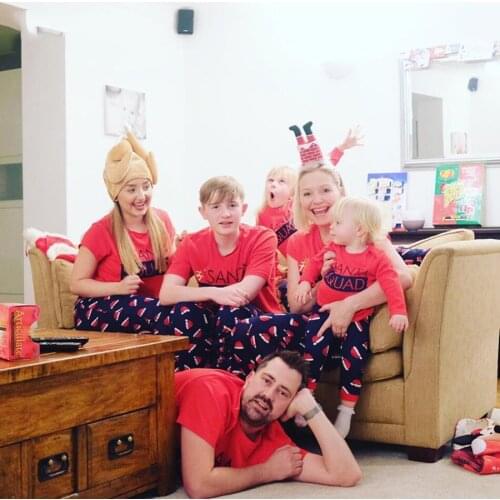 2019 Family Matching Christmas Pajamas Set Women father daughter son Baby Kids New Year Family Sets girl dress suits family sets