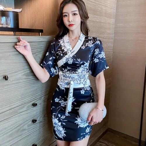 2021 lady sexy costumes japanese kimono yukata dress satin elegant party dress oriental japanese chiffon nightgown bathrobe
