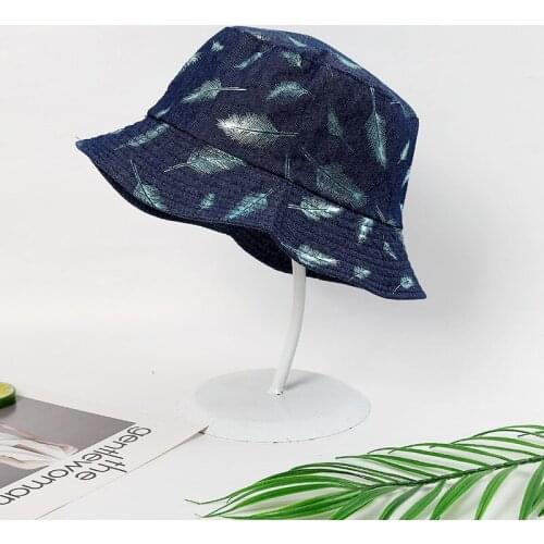 Unisex Adult Double Sided Wear Feather Print Fisherman Hat Sunscreen Outdoor Cap Hip Hop Punk Hat for Men Women