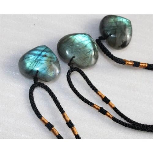 1Pcs Natural Heart Pendant Labradorite Necklace Gem Moonstone Crafts Braid Original Stone Macrame Hanging Ornament for Men Women