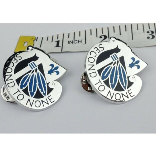 PAIR US ARMY 2ND INFANTRY DIVISION HAT BADGE PIN SECOND TO NONE BADGE-251 Military Store