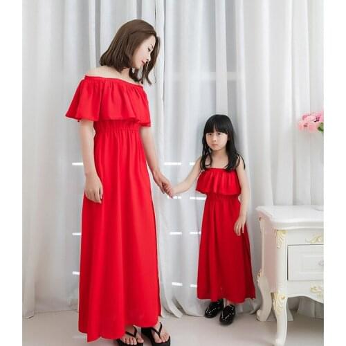 2017 new parent-child wear mother-daughter dress chiffon mother and girl dress beach resort beach dress Maldives was thin