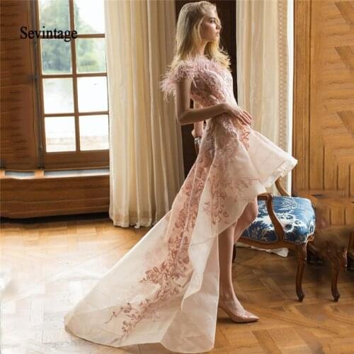 Sevintage 2020 Light Pink High Low Short Prom Dresses Lace Feather Evening Dress Cap Sleeve Pageant Gowns Robe De Soiree